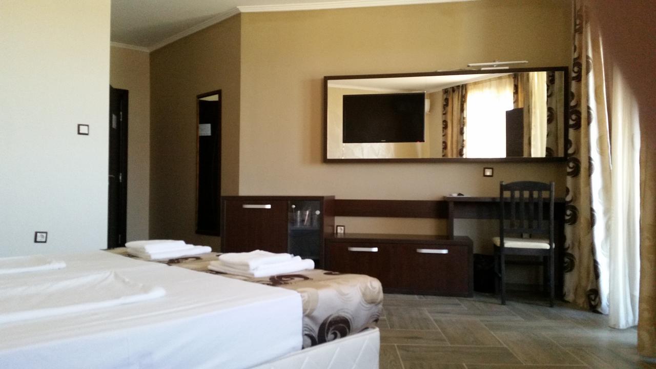Taai Hotel Szozopol Kültér fotó